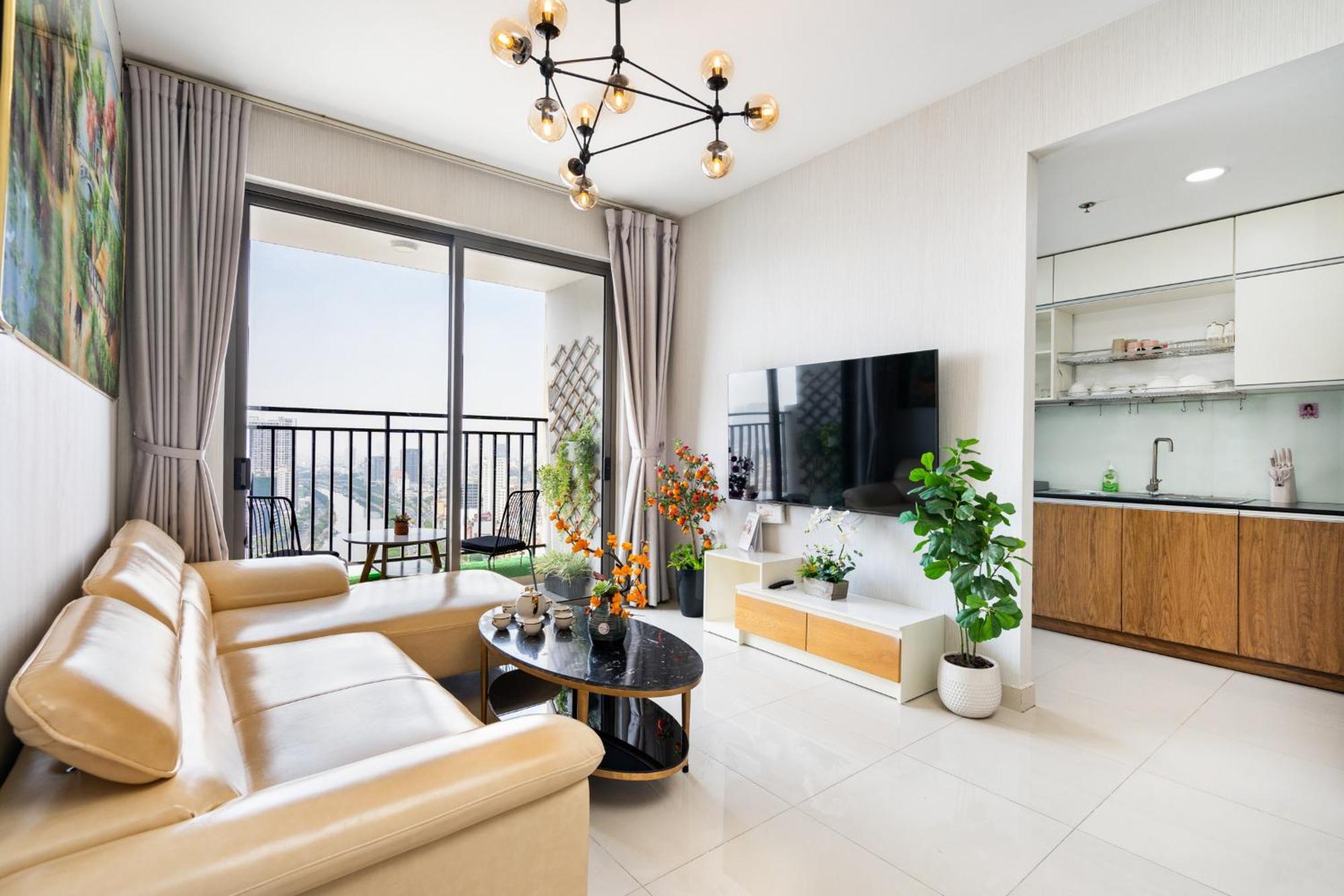 Double E Saigon In Rivergate Building Ho Chi Minh City